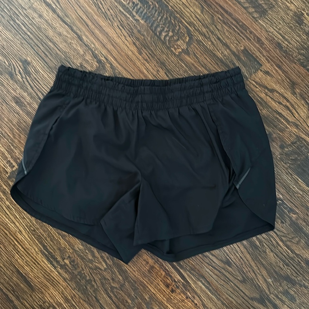 Athleta racer run shorts